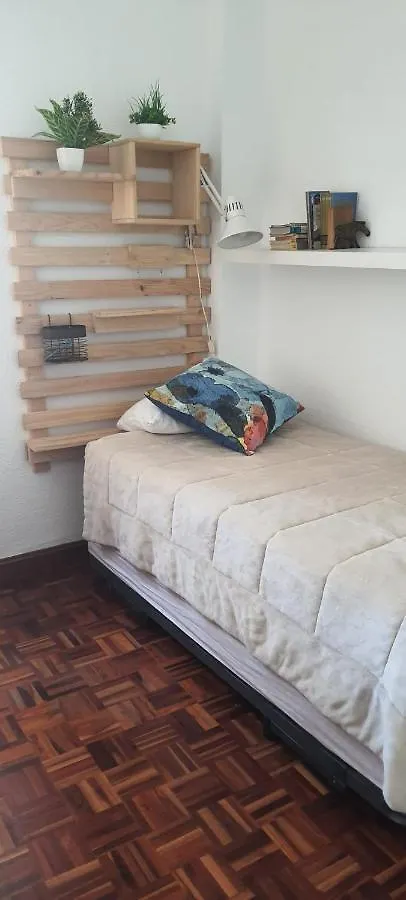 Casa Sara Madrid Apartment Homestay